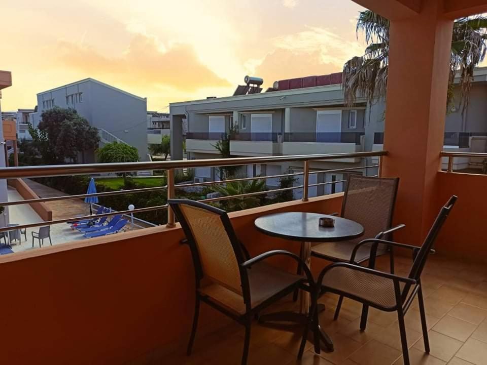 Hotel Mary Platanias  Ngoại thất bức ảnh